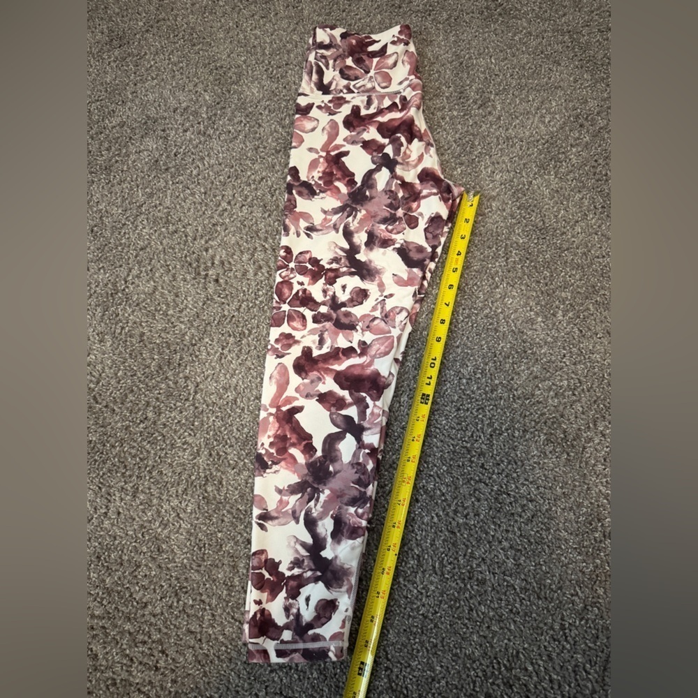 Balance Collection Size Medium White with Pink floral Design - Picture 3 of 6